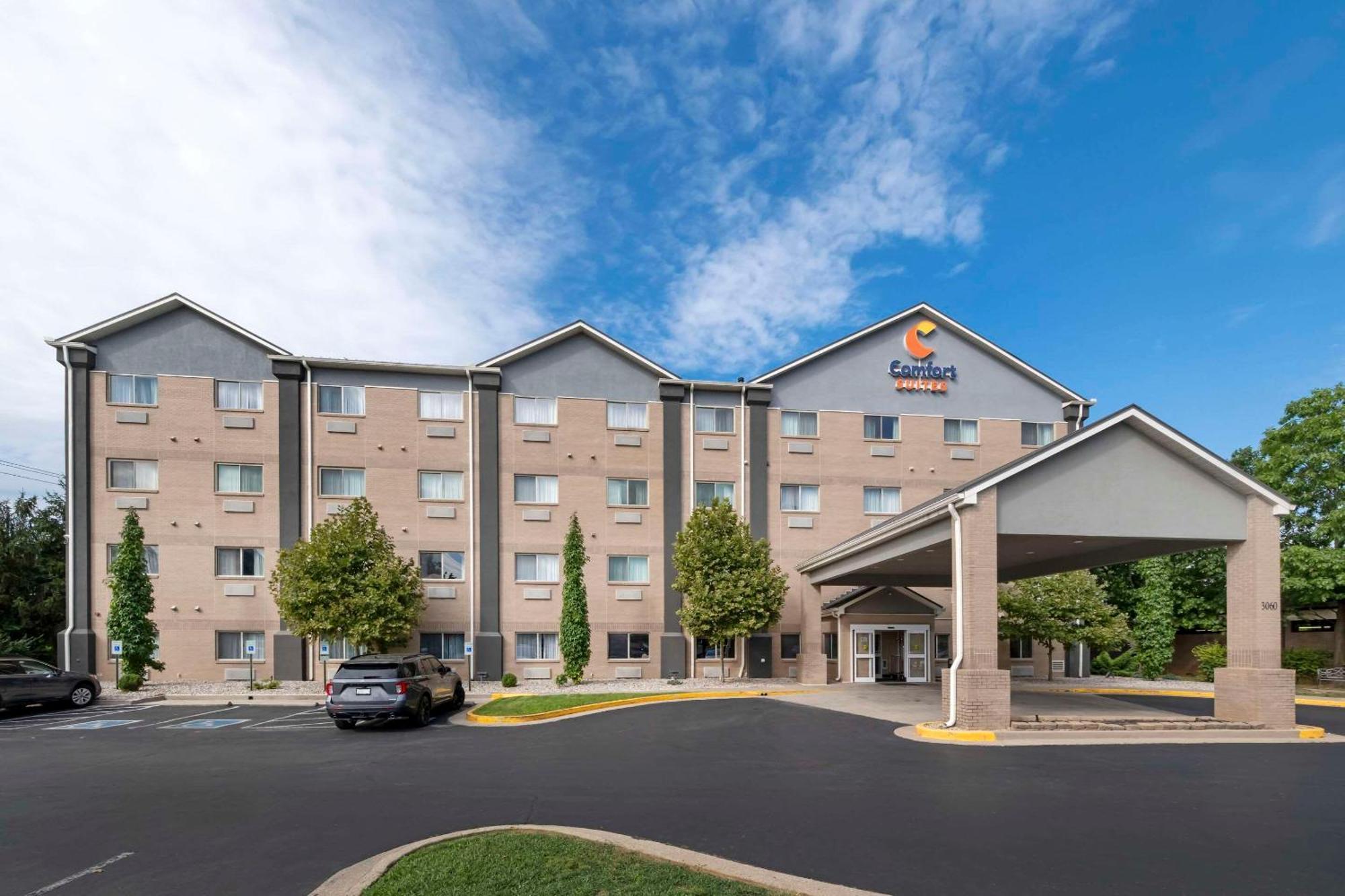 Comfort Suites Keeneland Lexington Exterior foto